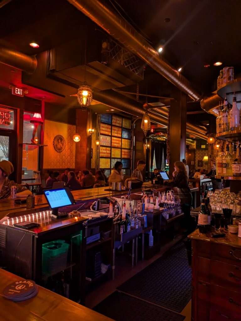 Neighbor Lady Public House photo 3