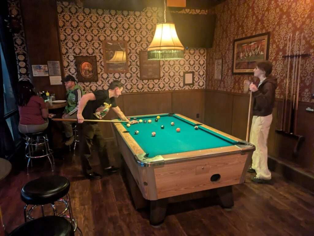 Neighbor Lady Public House photo 6